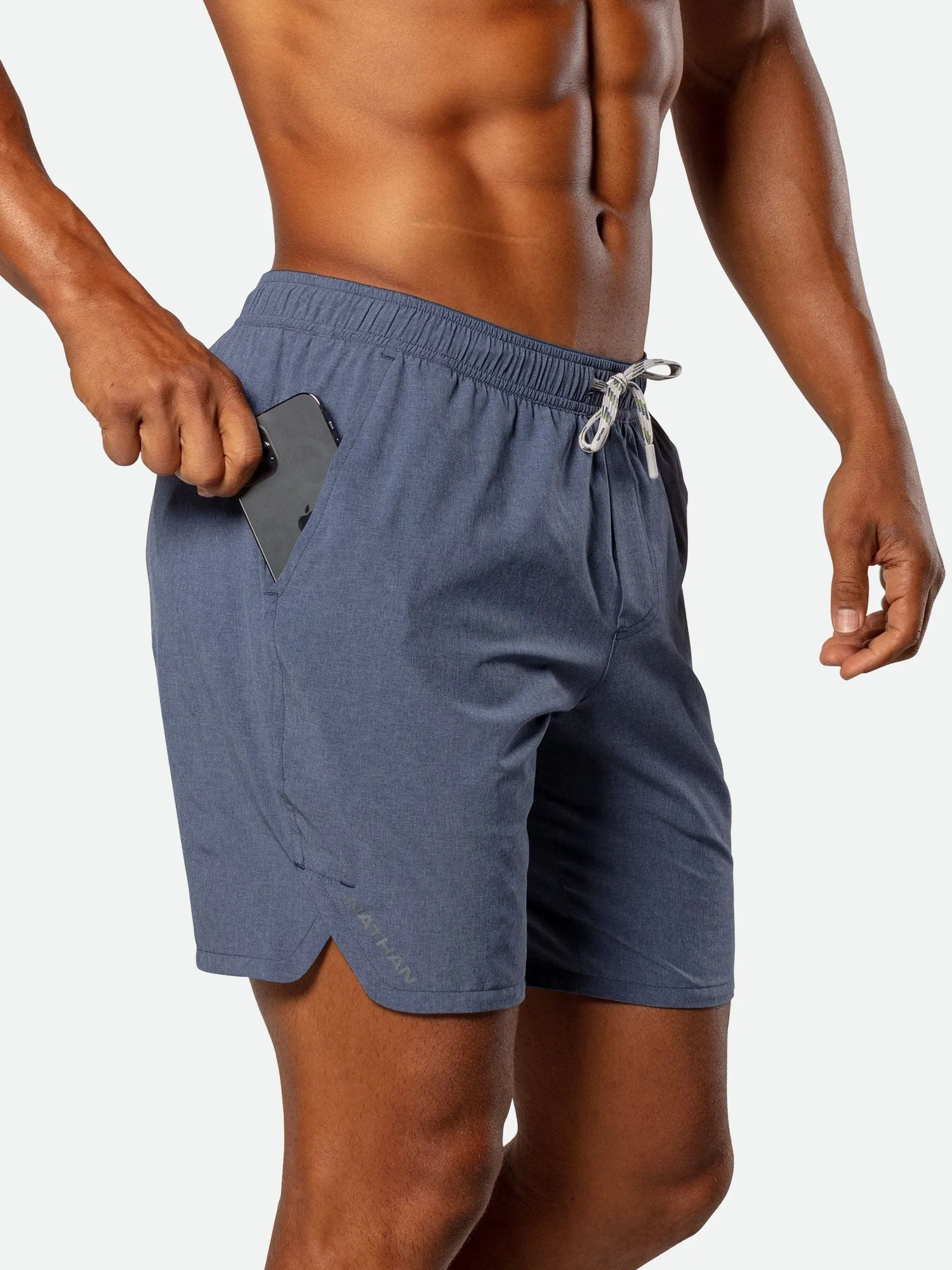 Men's Essential Unlined 7" Shorts