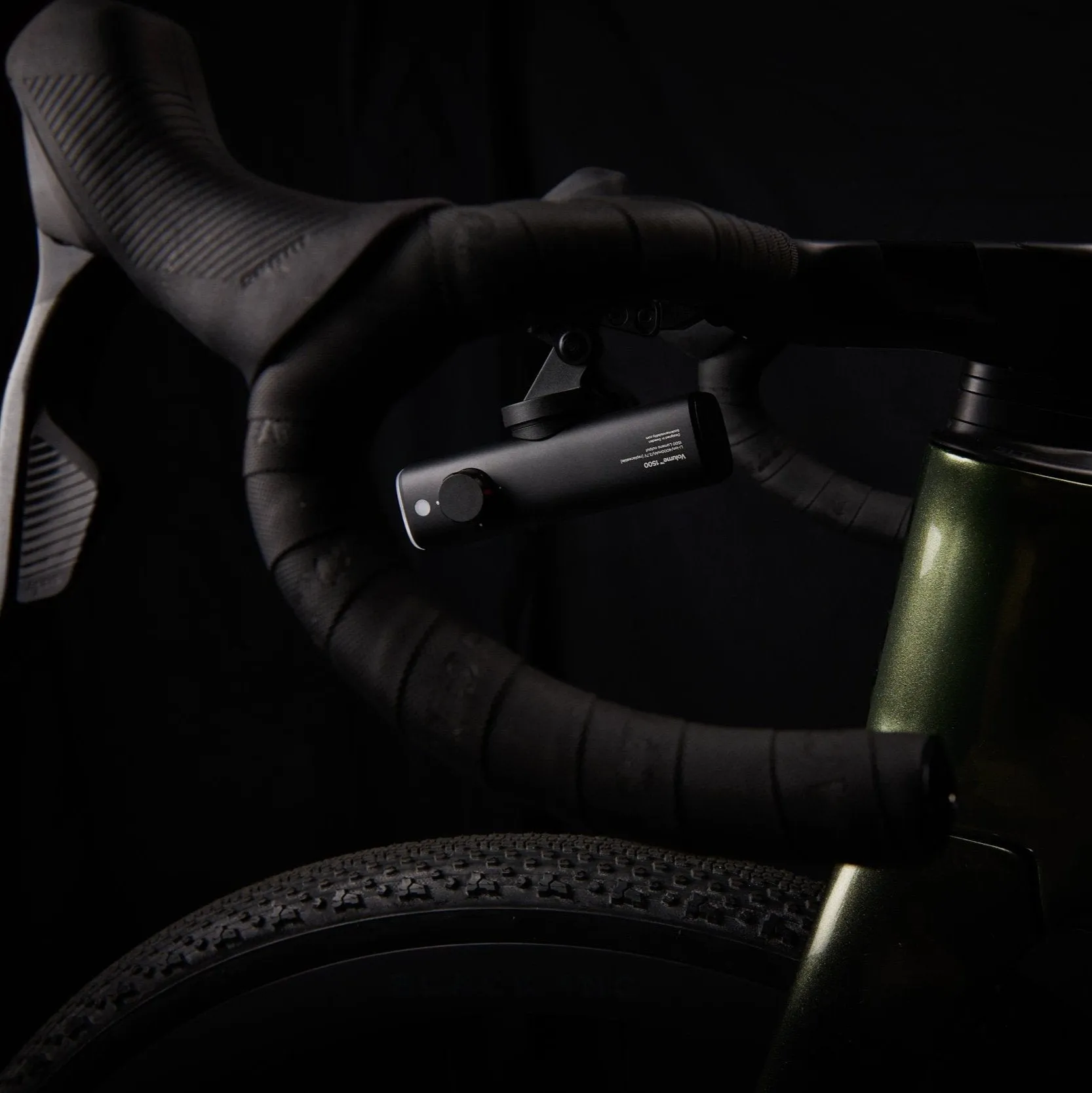 Volume™ 1500 Bike Light